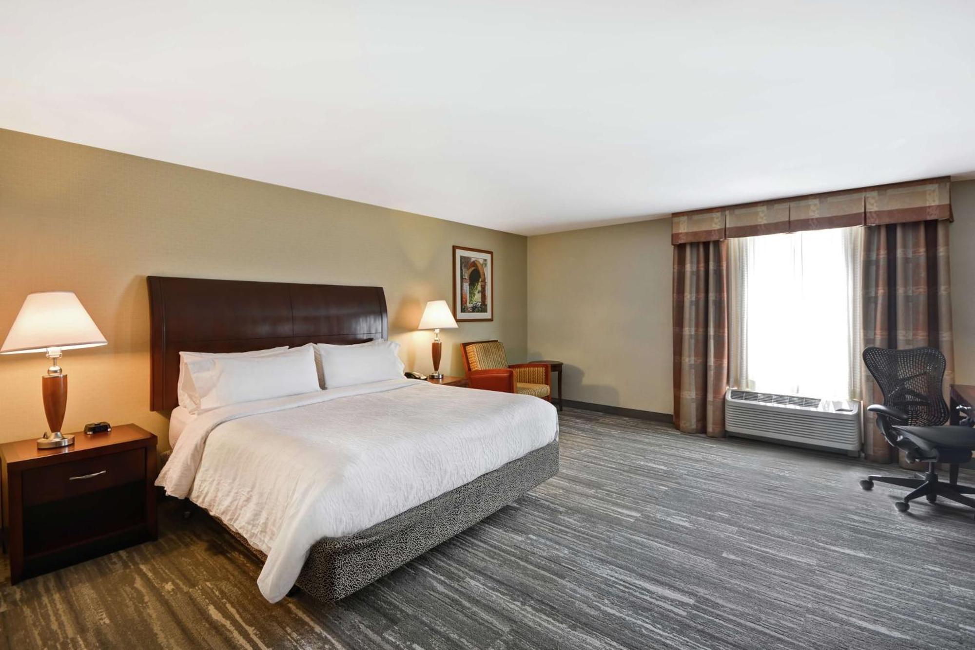 Hilton Garden Inn Riverhead Εξωτερικό φωτογραφία