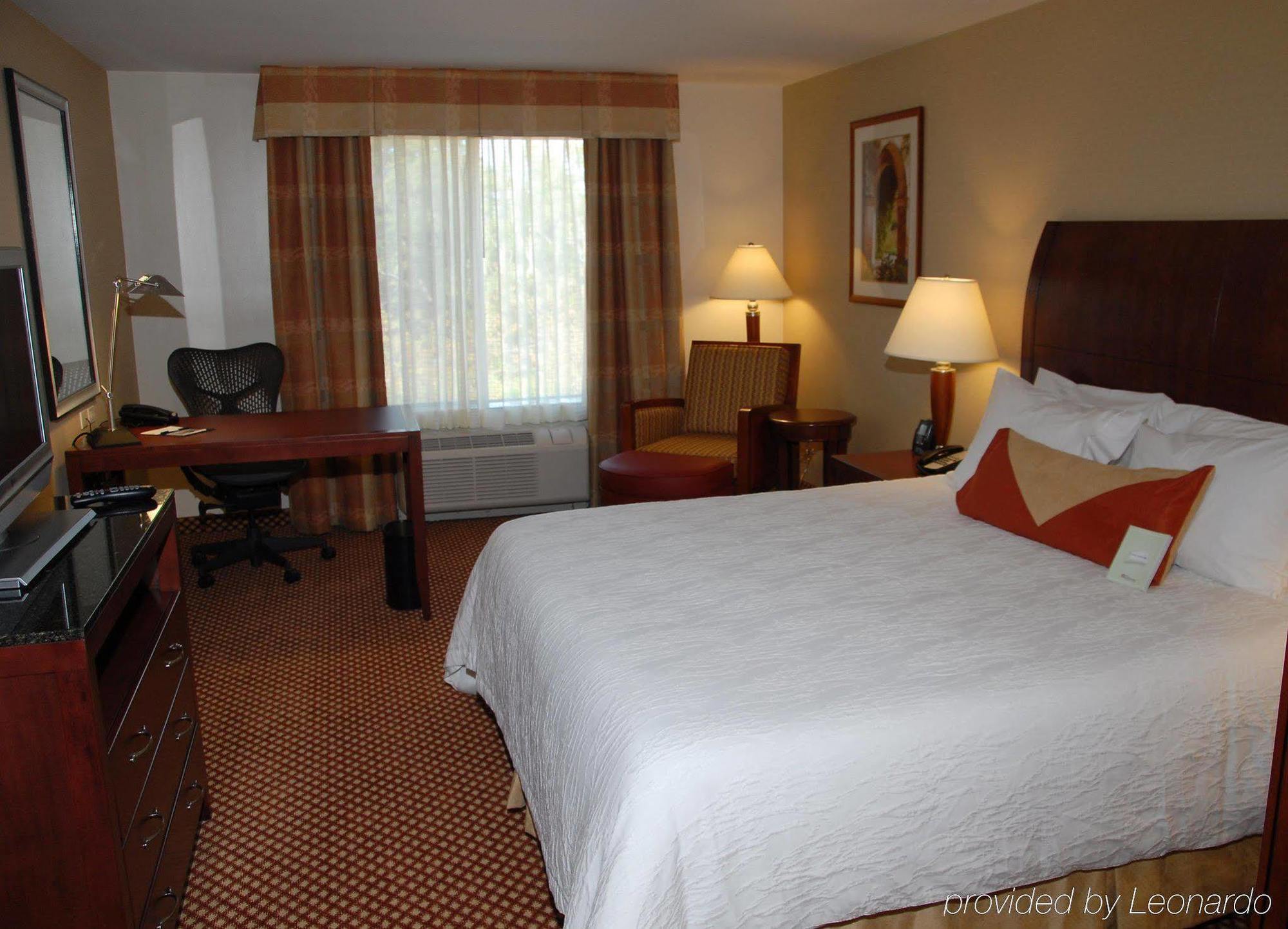 Hilton Garden Inn Riverhead Εξωτερικό φωτογραφία