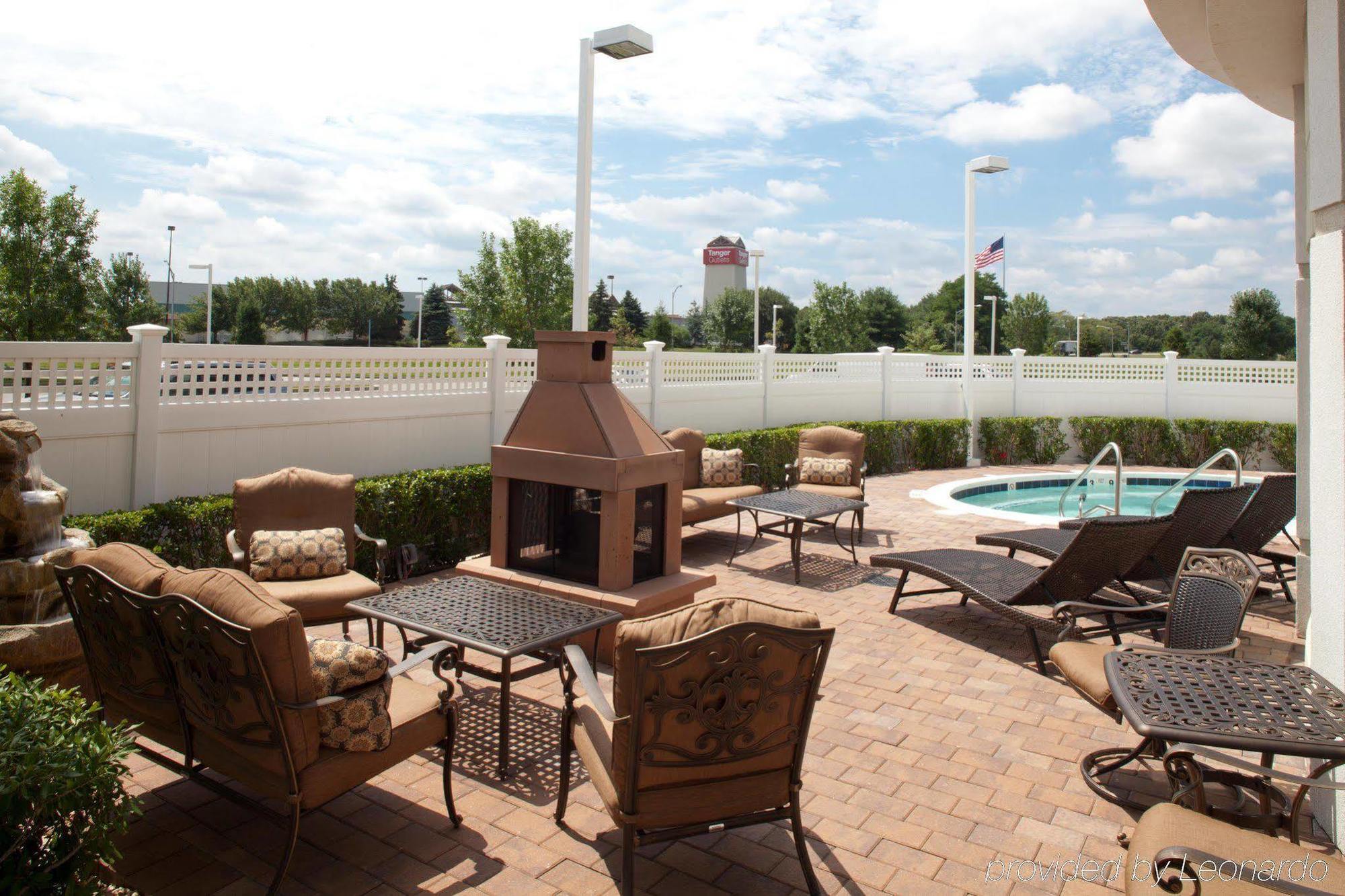 Hilton Garden Inn Riverhead Εξωτερικό φωτογραφία