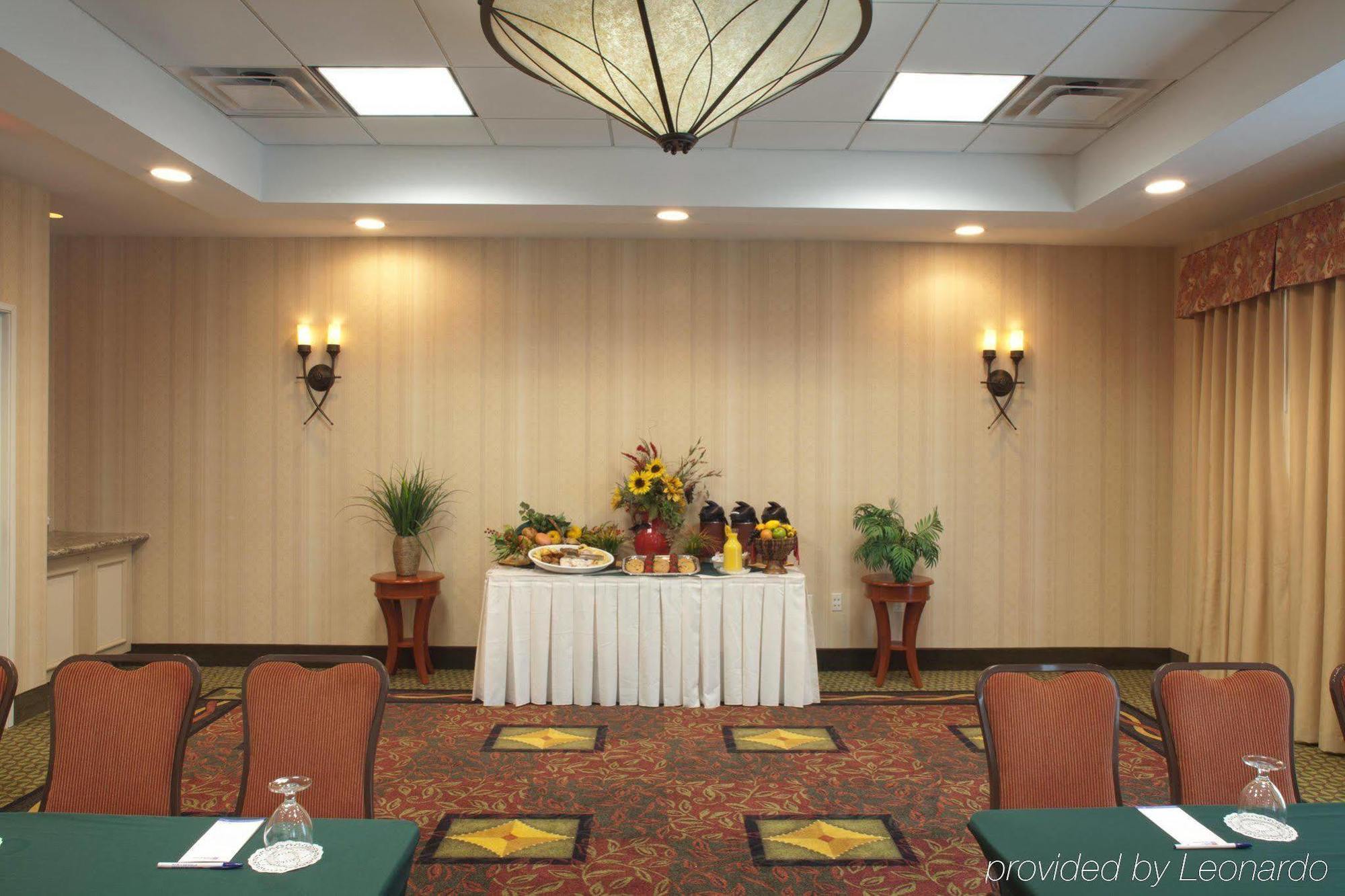 Hilton Garden Inn Riverhead Εξωτερικό φωτογραφία